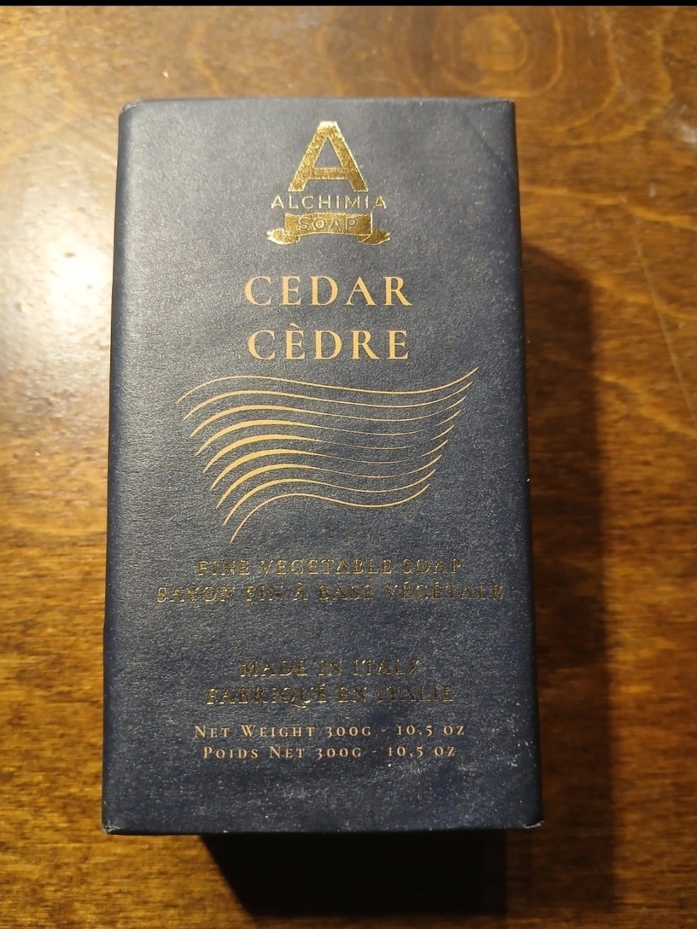 Alchimia Cedar Italian Bar Soap - Navy Blue & Gold Packaging 10.5 Oz